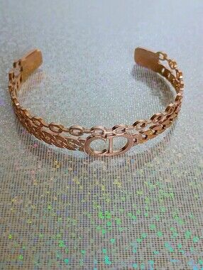 New Rose Gold Double-Chain Cuff Bracelet with Logo
